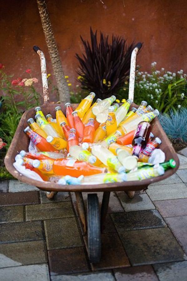 20 Adorable Outdoor Drink Stations For Every Occasion thegoodstuff