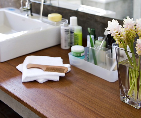 Declutter Your Life with 41 of the Best Home Organization Tips