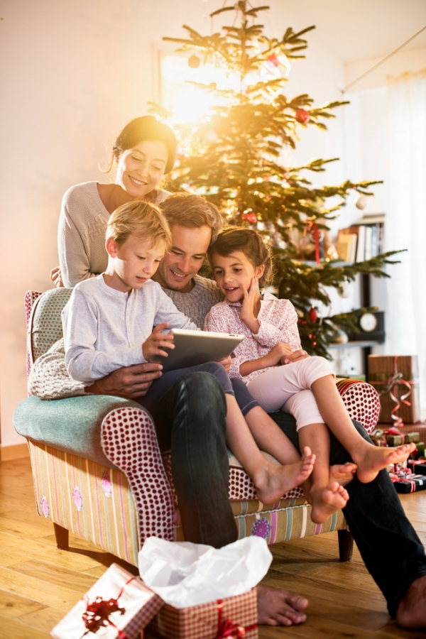 9 Christmas Gift Exchange Ideas to Trim Your Holiday Spending